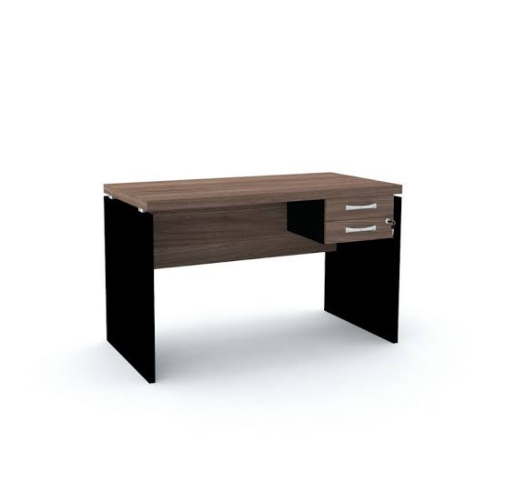 MESA RETA PÉ PAINEL PE40