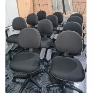 CADEIRA EXECUTIVA BACK SYSTEM SEMI NOVA